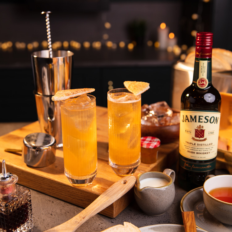 Whisky cocktails for evening events
