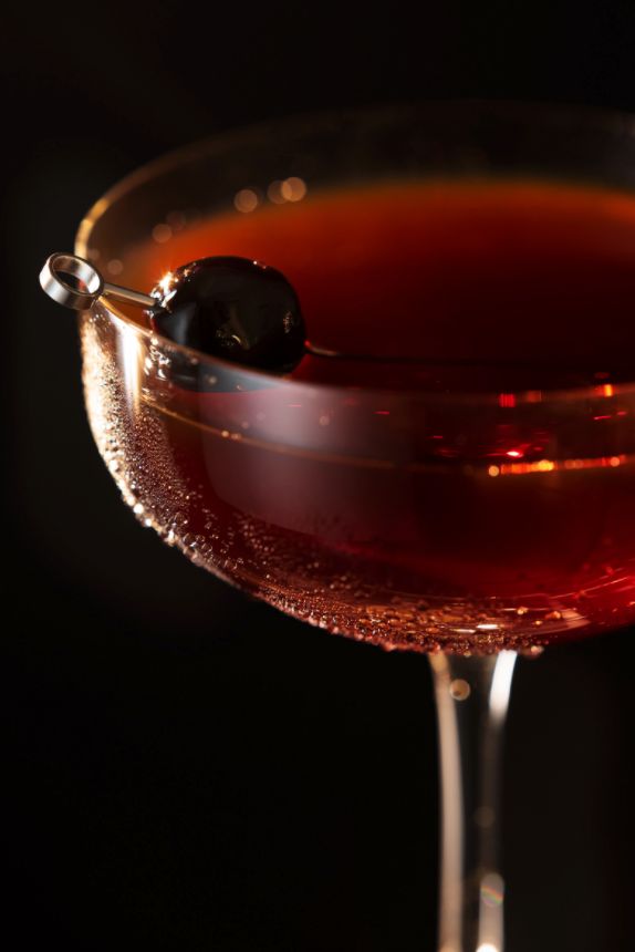 Understanding Whisky: The Spirit That Brings Depth to Cocktails
