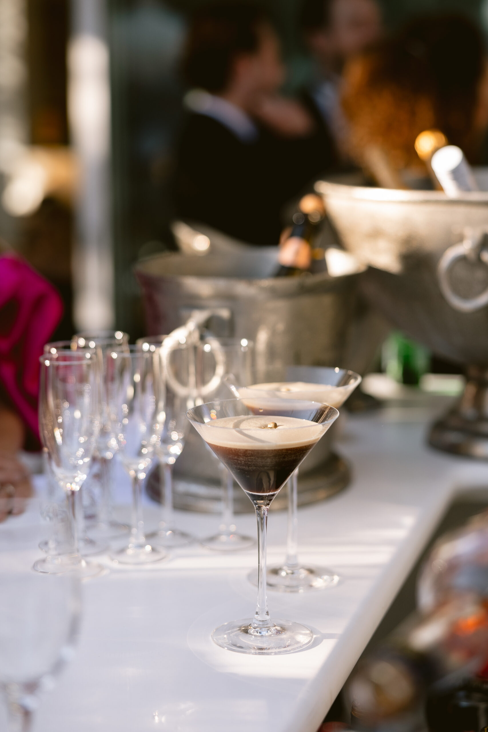How a Mobile Bar Changes the Entire Event Experience